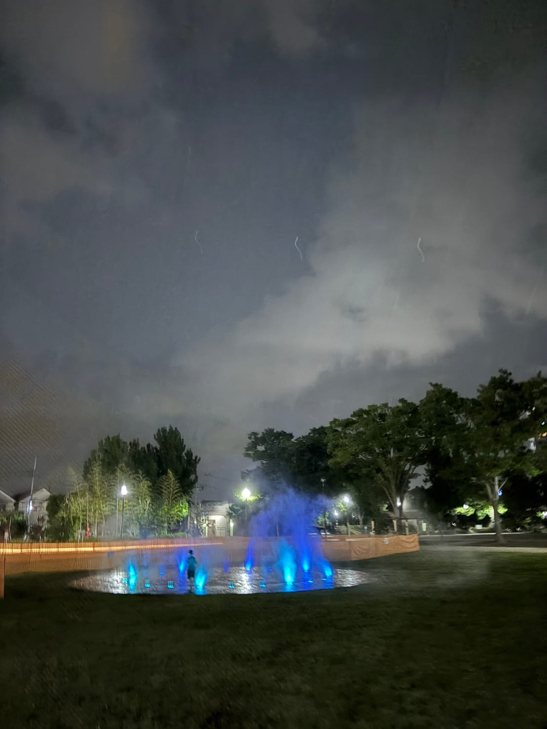 永久 おすすめスポット（夜の公園）
